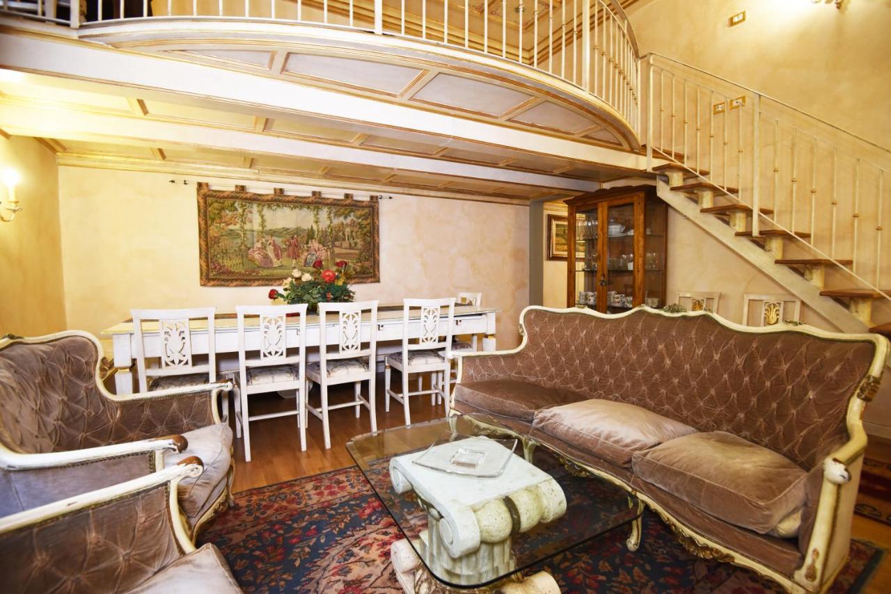 Italian Experience-Suite Medici Loft 8 Florencia Exterior foto