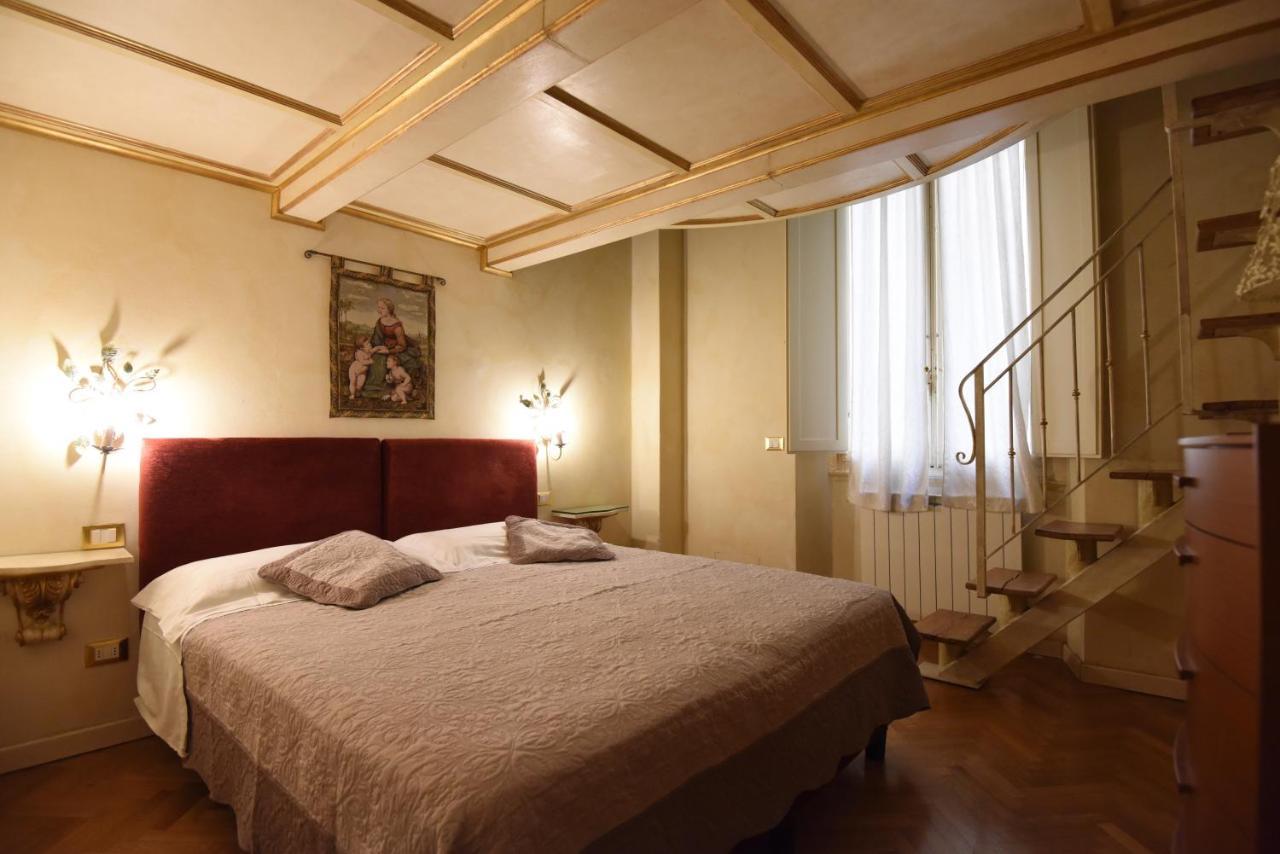 Italian Experience-Suite Medici Loft 8 Florencia Exterior foto